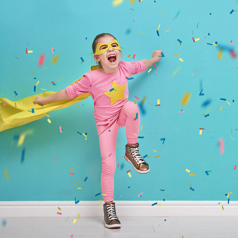 children-love-super-heroes-cake