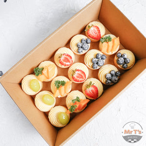 fruit-tarts-collection-catering