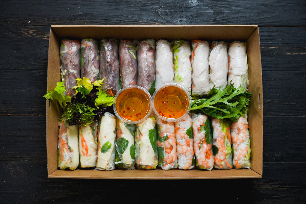 mixed-vietnamese-rice-paper-rolls-platter